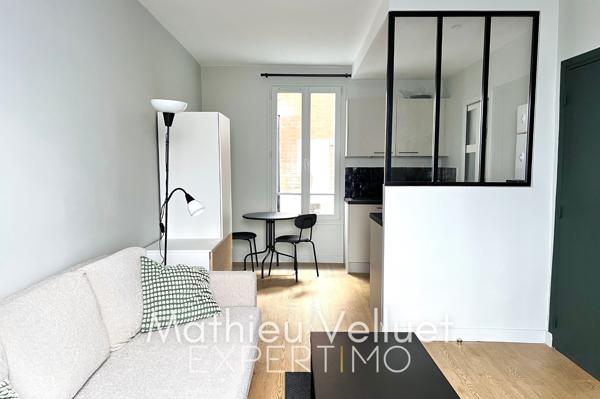 Paris 18e – Montmartre / Abbesses – Studio 22 m² entièrement rénové par architecte – DPE D