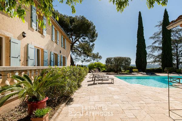 Propriété d’exception, de charme, avec grands espaces et potentiel illimité