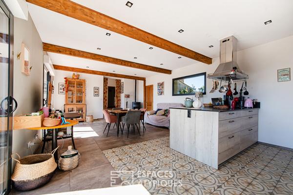 Propriété d’exception, de charme, avec grands espaces et potentiel illimité