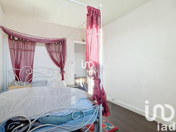 Location appartement 3 pièces 56 m² Mantes-la-Jolie