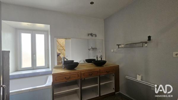 Boutique/Local commercial à vendre 102 m² Sauzé-Vaussais