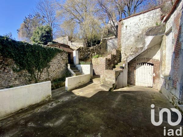 Maison 5 pièces de 134 m² à Château-Renault (37110)