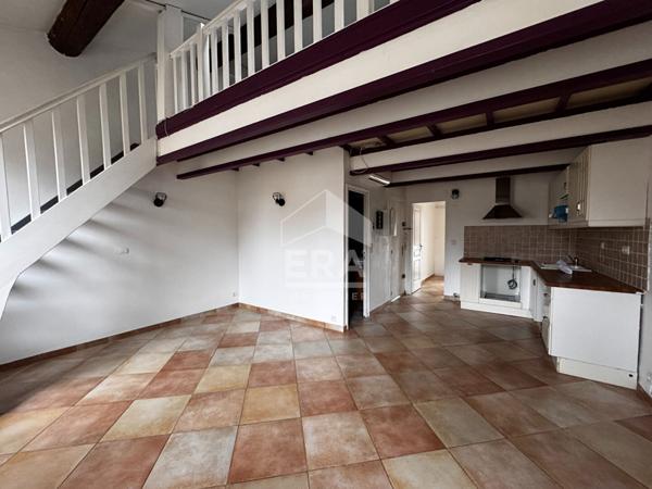 Location appartement 3 pièces 46 m² ? Saint-Cyr-sur-Mer