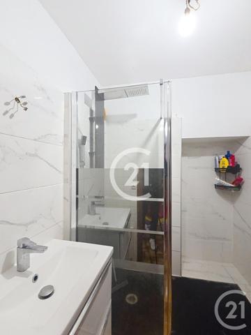 Immeuble à vendre  167 m2 TARASCON - 13