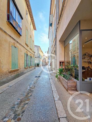 Immeuble à vendre  167 m2 TARASCON - 13