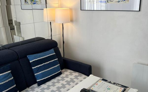 Appartement à louer    2 pièces •  Paris 12