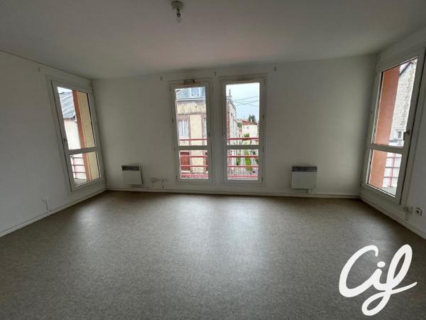 Appartement T2 SOTTEVILLE LES ROUEN - 52.1 m2  99 000 Euros