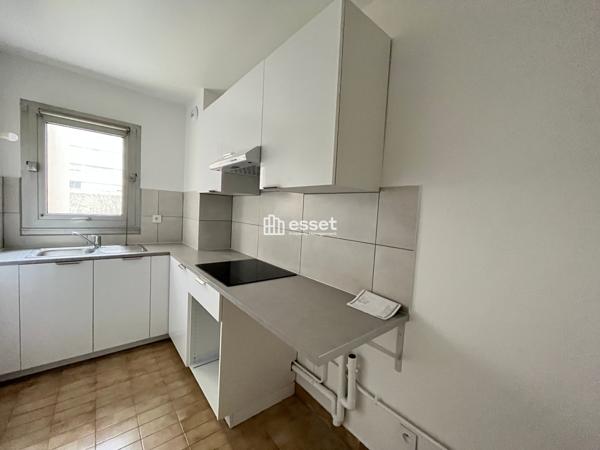 Location Appartement 2 pièces 51.4 m² - Paris 75015