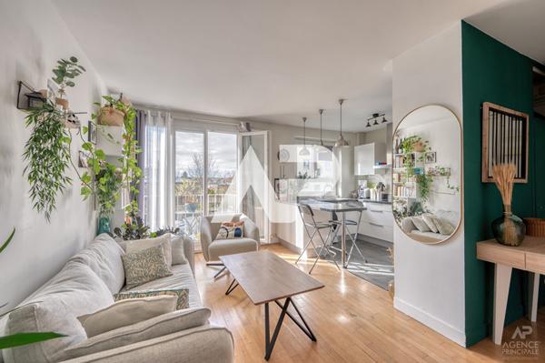 Appartement Rueil Malmaison 3 pièce(s) 52,51 m2 €336 000 ** - Référence 19217