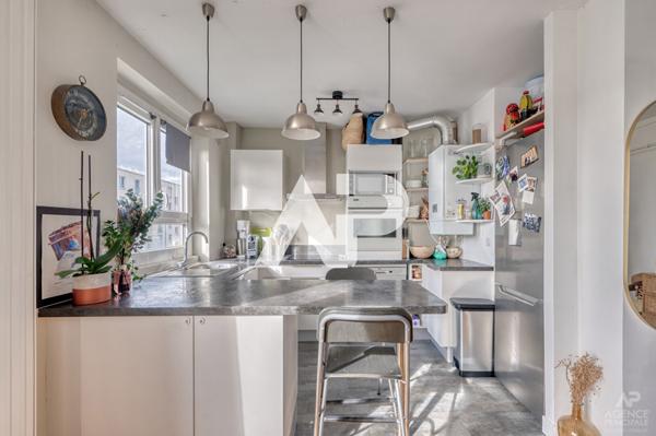 Appartement Rueil Malmaison 3 pièce(s) 52,51 m2 €336 000 ** - Référence 19217