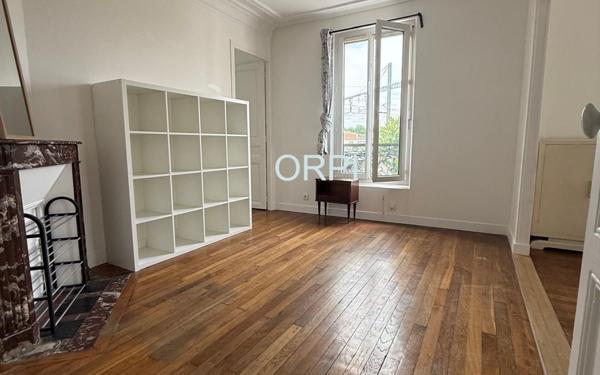 Appartement à vendre    3 pièces • 44,39 m2 Vitry-sur-Seine