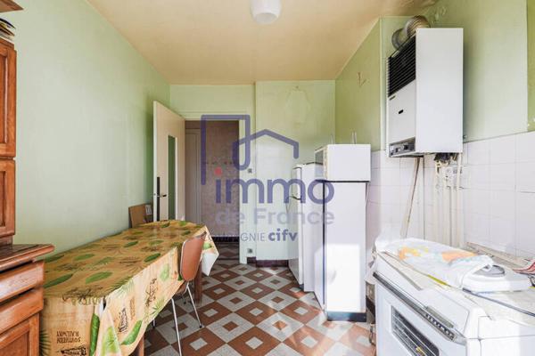 Appartement 3 pièces                                        - 38100 Grenoble Réf : 21571