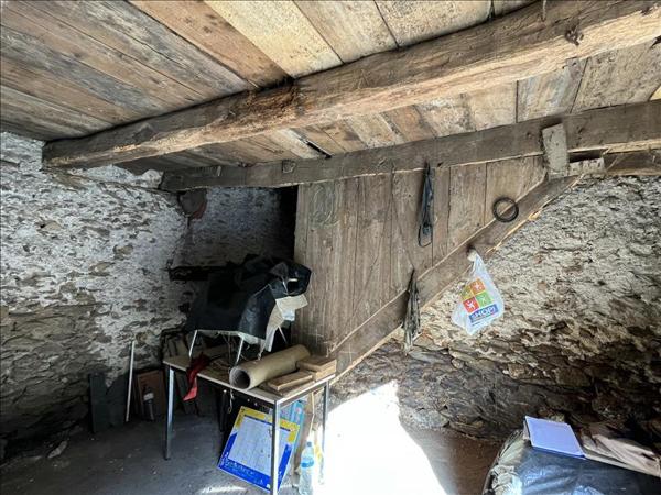 Maison à vendre |  Flagnac |  1 pièce | 64 m²