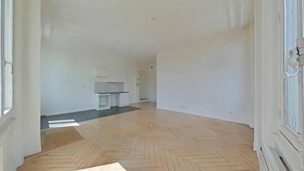 Appartement 2 pièces                                        - 42000 Saint-Étienne Réf : 10979