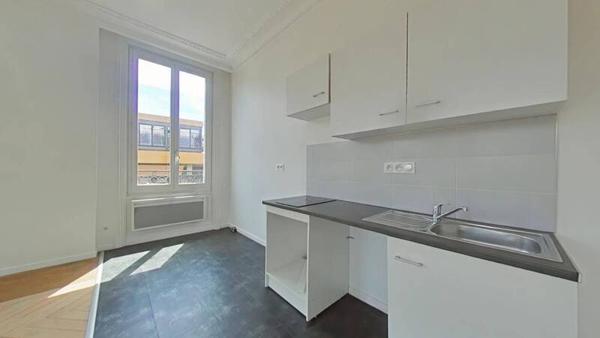 Appartement 2 pièces                                        - 42000 Saint-Étienne Réf : 10979