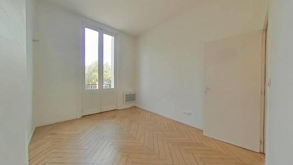 Appartement 2 pièces                                        - 42000 Saint-Étienne Réf : 10979