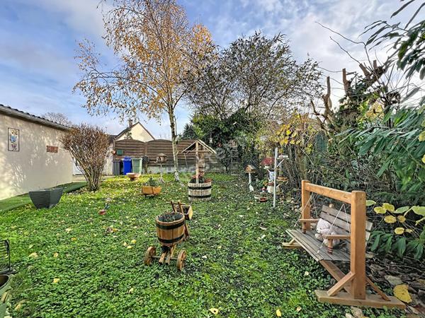 Maison à vendre à Valenton - 3 chambres, jardin, terrasse et garage