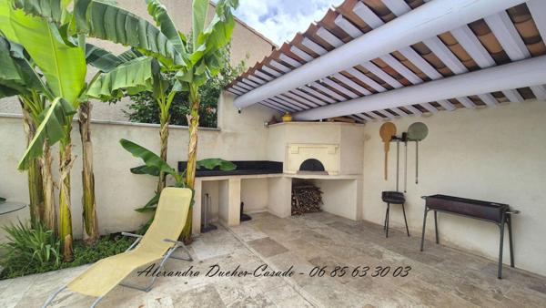 Maison proche commodités centre-ville avec piscine et garage