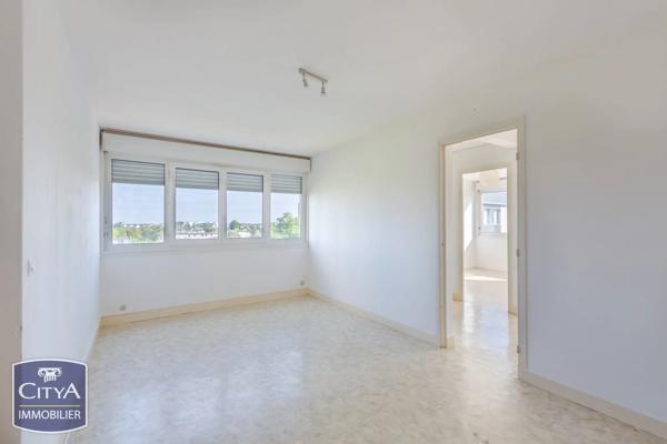 Appartement à vendre 3 pièces 55.49m² Blois (41000)