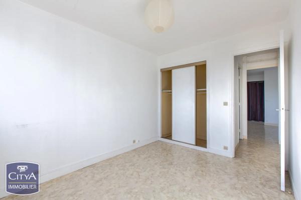 Appartement à vendre 3 pièces 55.49m² Blois (41000)