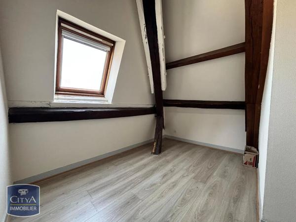 Appartement à louer 2 pièces 55.35m² Bourges (18000)