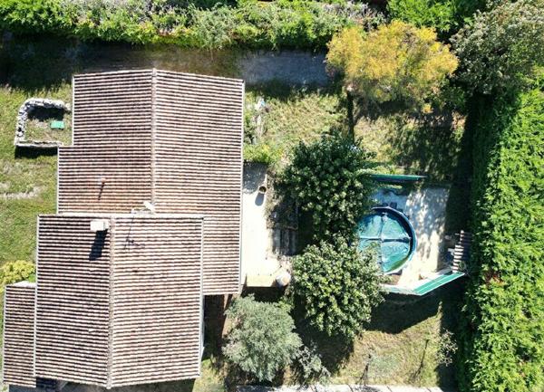 Maison à vendre    5 pièces • 147,50 m2 Ruoms