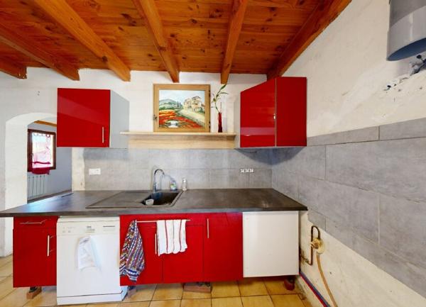 Maison à vendre    5 pièces • 147,50 m2 Ruoms