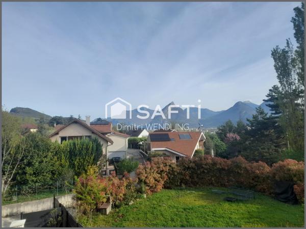 Maison récente dans un secteur privilégié et très calme