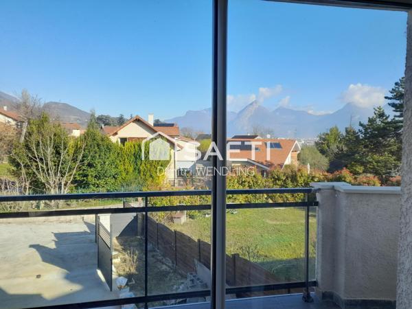 Maison récente dans un secteur privilégié et très calme