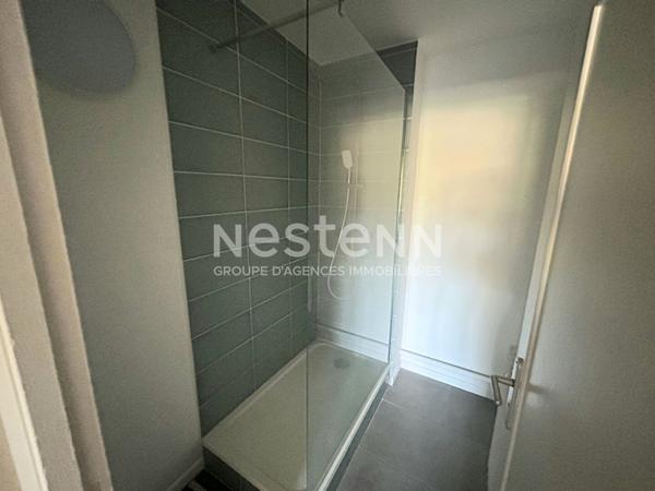 Toulouse Rangueil 31400 à deux pas des Facultés , Agréable T3 de 56.45m² très bien agencé , avec petit balcon, cave et place de parking , CHAUFFAGE COLLECTIF