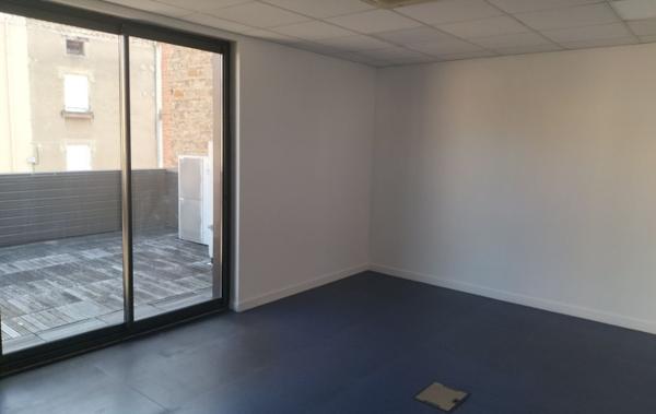 Vente Local commercial Bureau Sainte-florine   