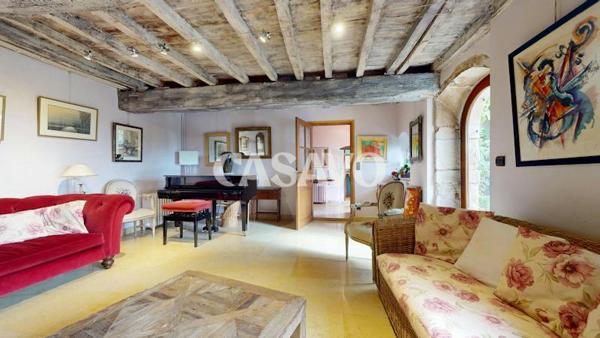 Vente Maison 9 pièces de 312m² - 69650 Saint-Germain-au-Mont-d'Or