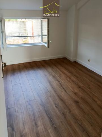 SPECIAL INVESTISSEUR IMMEUBLE A BRESSUIRE