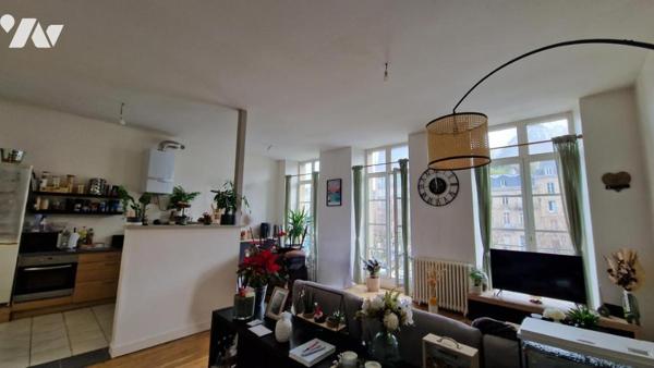 IMMEUBLE ENTIER-1 COMMERCE-3 APPARTEMENTS-JARDIN