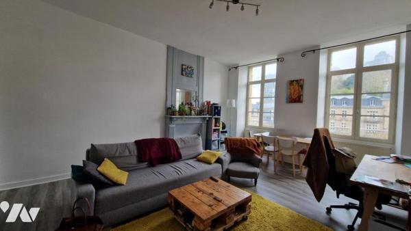 IMMEUBLE ENTIER-1 COMMERCE-3 APPARTEMENTS-JARDIN
