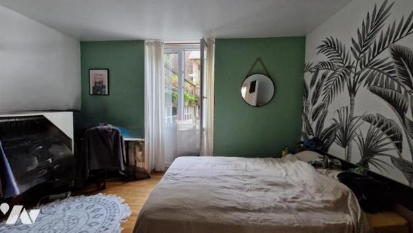 IMMEUBLE ENTIER-1 COMMERCE-3 APPARTEMENTS-JARDIN