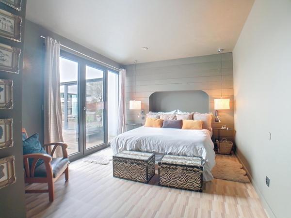 Local à usage mixte, habitation et professionnel