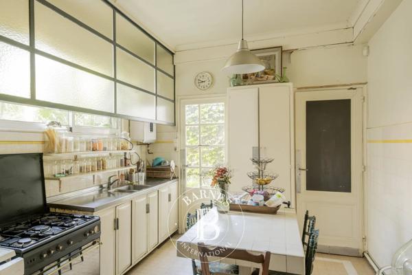 Bordeaux, Maison 6 Chambres -  380 m² à vendre