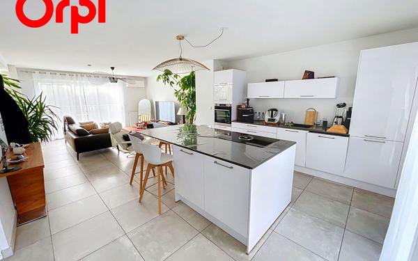 Appartement à vendre    4 pièces • 105,55 m2 Lyon 9