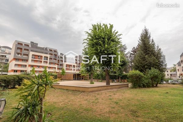 3 PIECES - 65M2 - SEJOUR - CUISINE - 2 CH - BALCON - CAVE - JARDIN D'ENFANTS