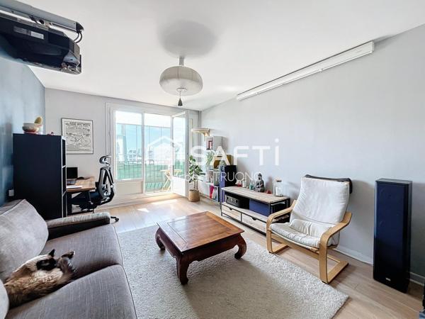 3 PIECES - 65M2 - SEJOUR - CUISINE - 2 CH - BALCON - CAVE - JARDIN D'ENFANTS