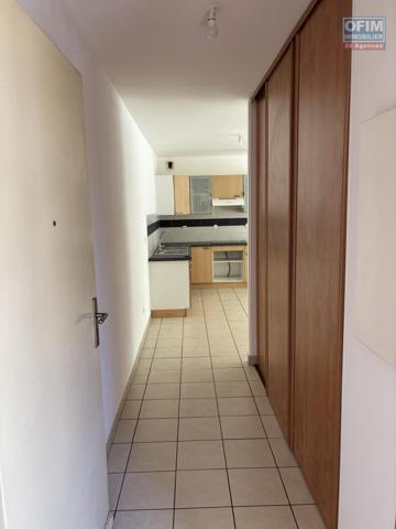 À louer un appartement de type 3 à la Résidence Edmond Albius