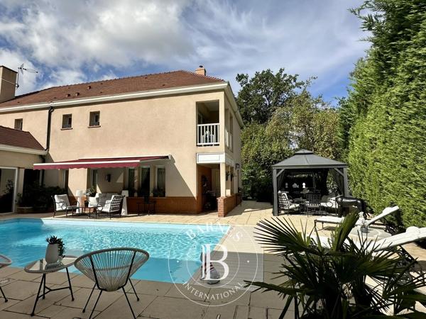 Étiolles, Maison 4 Chambres -  283 m² à vendre