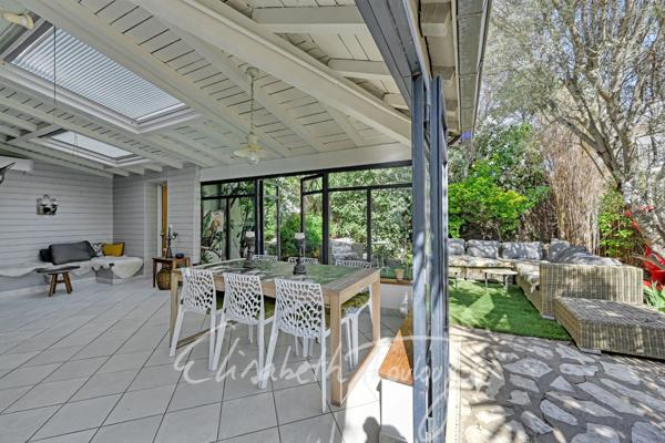 Dpt Hérault (34), à vendre CARNON PLAGE maison P8 de 160 m² - Terrain de 230,00 m²