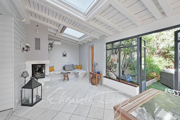 Dpt Hérault (34), à vendre CARNON PLAGE maison P8 de 160 m² - Terrain de 230,00 m²