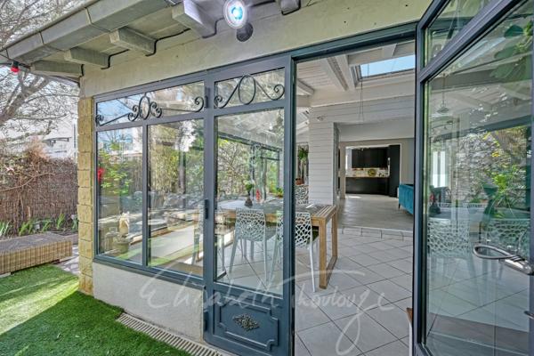 Dpt Hérault (34), à vendre CARNON PLAGE maison P8 de 160 m² - Terrain de 230,00 m²