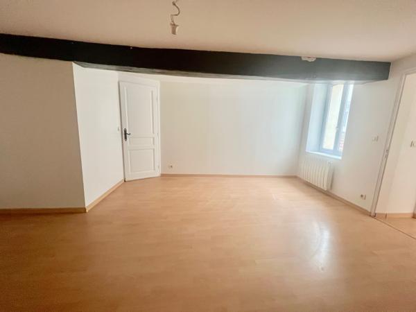 Appartement F3 avec 2 caves