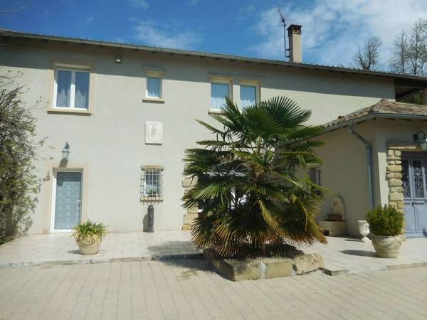 Maison 7 pièces 245 m² à vendre à Manthes 26210