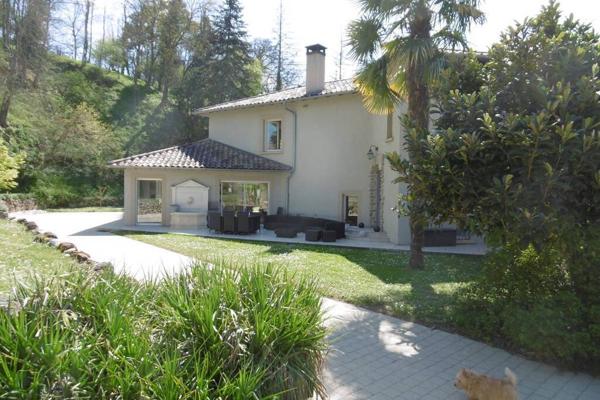 Maison 7 pièces 245 m² à vendre à Manthes 26210