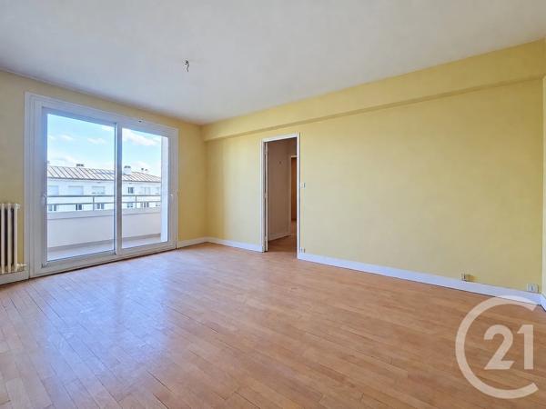 Appartement à vendre  3 pièces - 52,63 m 2   TROYES  - 10